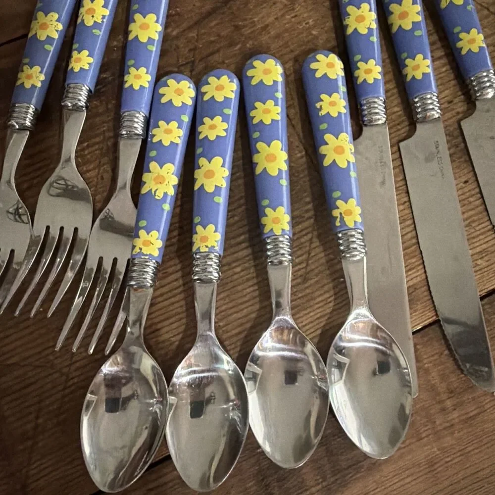 Vintage Blue Daisy Flatware Set 11Pc Stainless Steel Plastic Handle Floral Retro
